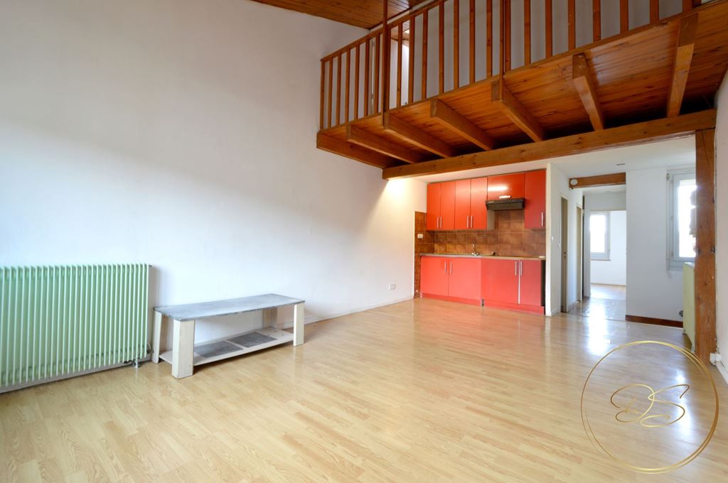 Appartement Duplex LEVIGNAC